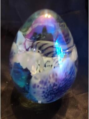 Vtg Mt St Helen Art Glass Paperweight